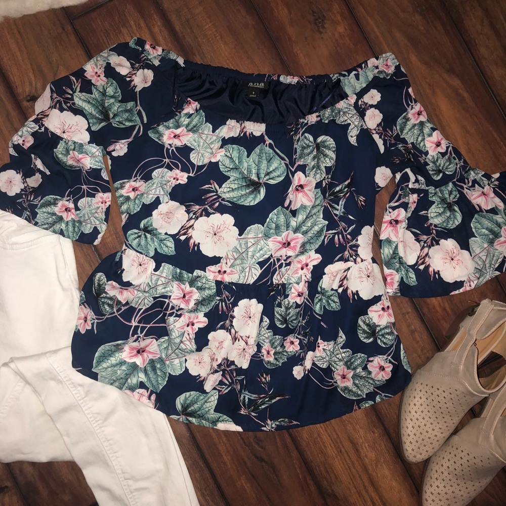 Blue/green floral off the shoulder blouse 3/4 slve